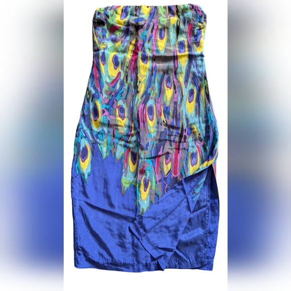 Trina Turk dress, Size 0, Royal blue/ Multicolor. - Picture 10 of 10